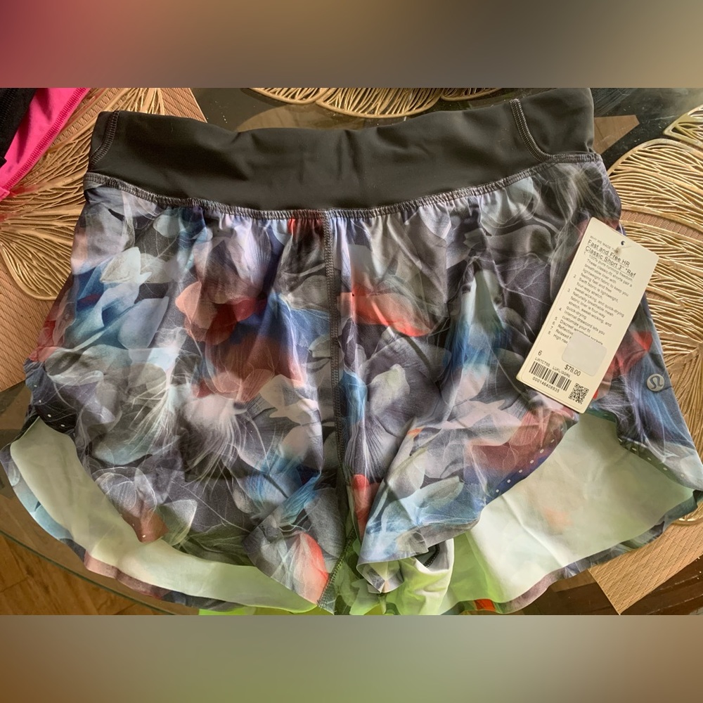 NWT Lululemon Fast and Free High Rise Classic Short 3" Luminescent Floral Multi - Picture 2 of 10